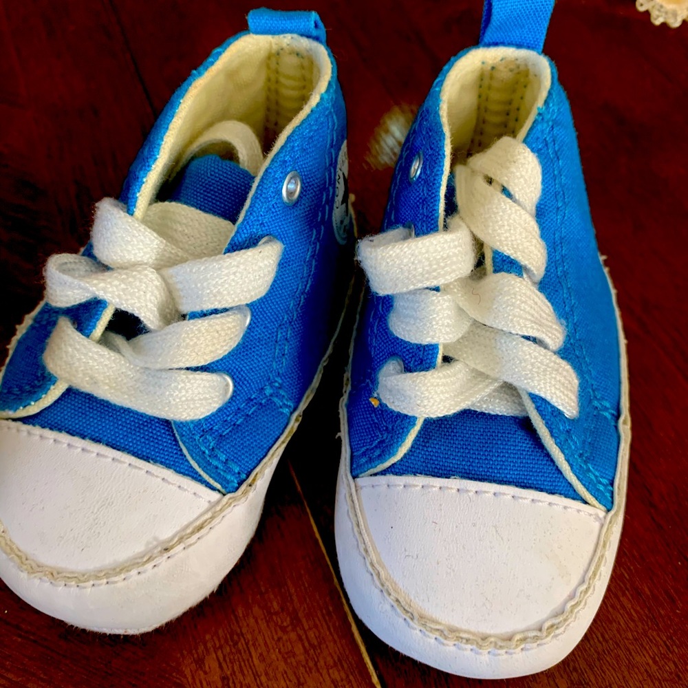 Baby converse